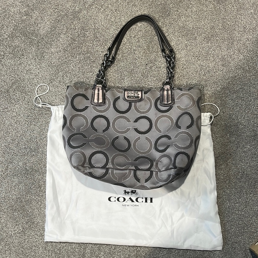 coach pocketbook